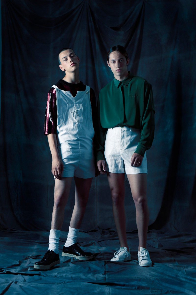 • FORMALITY •
Fotos editorial por @eperisphoto .
.
.
#editorial #francismontesinos #formality #photos