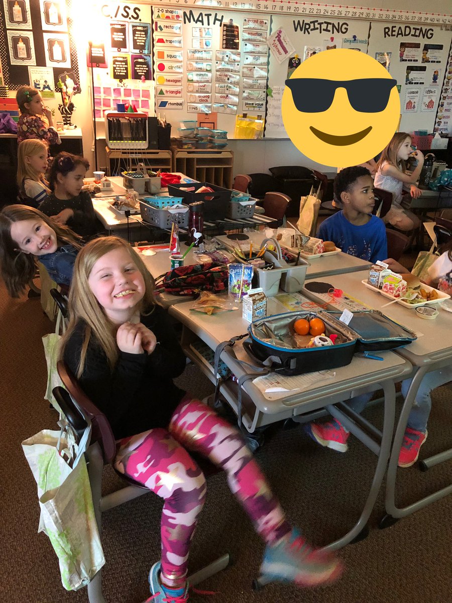 Miss_Wegman's tweet photo. Hard work pays off! Celebrating firsties who completed homework over spring break! ❤️@MadisonPlaceK5 https://t.co/7zGVOIvuOk