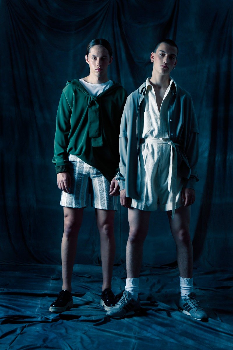 • FORMALITY •
Fotos editorial por @eperisphoto .
.
.
#editorial #francismontesinos #formality #photos