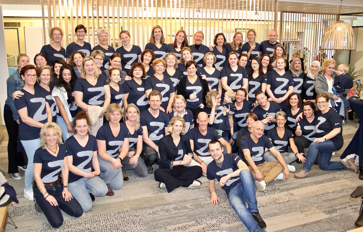 dzspecialist's tweet photo. Ons nieuwe logo past ons allemaal! #trots #nieuwlogo #ikbenDZS https://t.co/tk0vJU9I8z