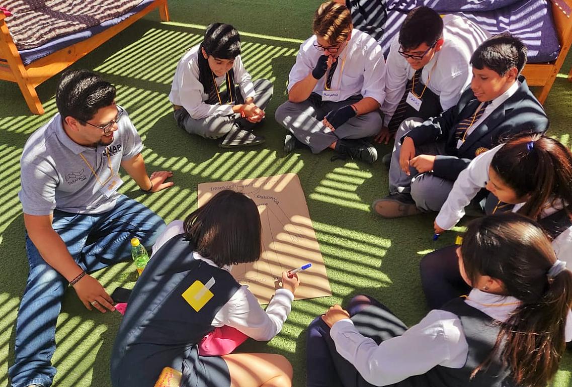 TarapacaLabs's tweet photo. 1er Ciclo de Torneos de Innovación Escolar. Esta semana estuvimos en #AltoHospicio con talleres en el Liceo Bicentenario S.S. Juan Pablo II, Liceo Bicentenario Metodista Williams Tylor y Colegio Católico Nazaret.  Felicitamos a esta nueva generación de Tarapacá Labs School https://t.co/gvWmW03UIw