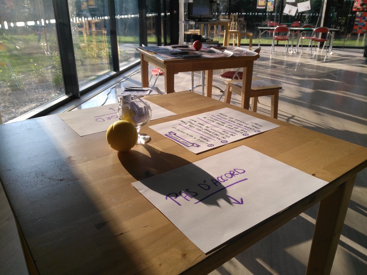 Lexis_rennes's tweet photo. On est prêt ! Ce soir animation d'un pôle d'expression "comment valoriser votre candidature ?" A la soirée #summertrip de #Betton 
#facilitation #job #servicejeunesse #participatif https://t.co/kMqy2FapkW