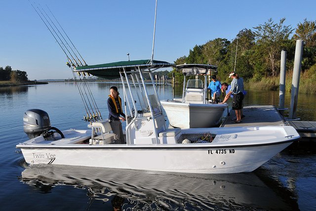 MyFWC's tweet image. Take a #boating #safety course! Sign up: ow.ly/cyqq30nYYJK #SpringAboard