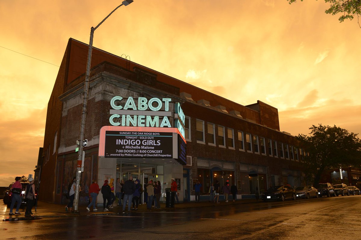 We're excited about the <a href="/BeyondWallsLynn/">Beyond Walls</a> inspired initiative to infuse public art with the rich history of the Cabot Theater here in Beverly. Their plan pays great tribute to the talent and culture of the <a href="/bevartsdistrict/">BeverlyArtsDistrict</a> and <a href="/BevMainStreets/">Beverly Main Streets</a>. More here: bit.ly/2CxsJX4