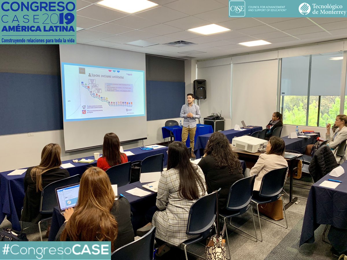 CASELatam's tweet photo. ¿Cómo hacer de una crisis una oportunidad en redes sociales? De eso habla Carlos Salinas de la @anahuac. #CongresoCASE https://t.co/8p4saPak6L