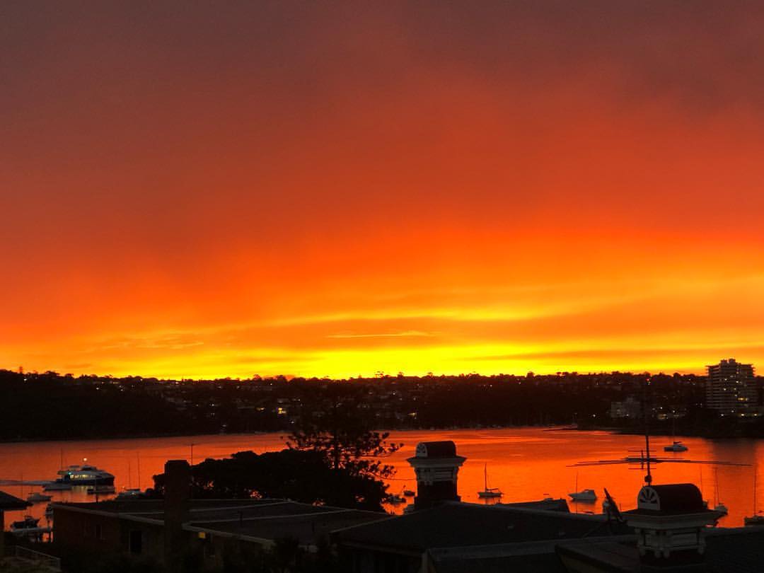 WeatherPlatform's tweet image. #TCVeronica and #TCTrevor in their tracks, the 'husband &amp;amp; wife' that will never meet. #Weather
Bom.gov.au/warnings
Instagram.com/WeatherPlatform