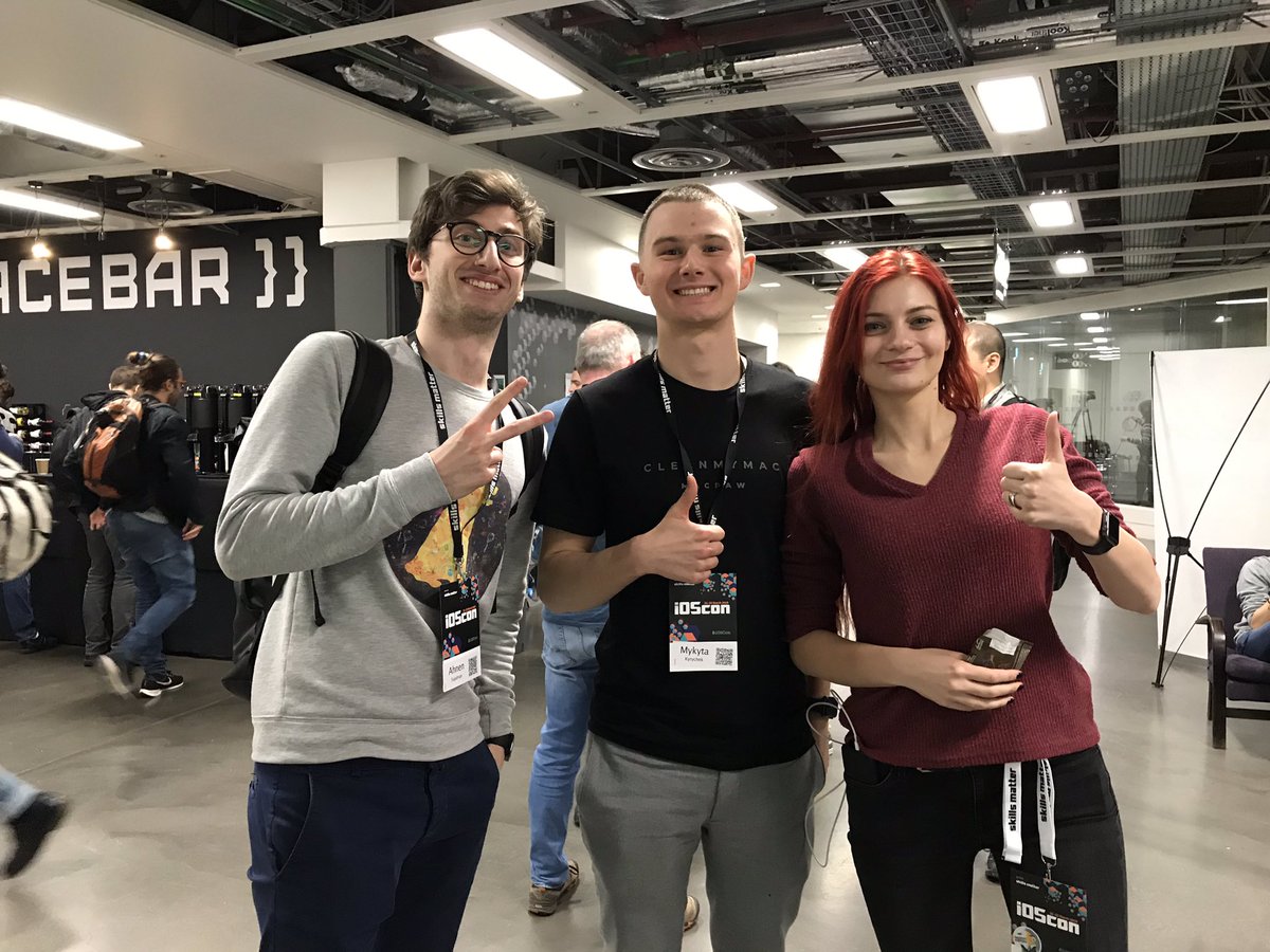 ahmed_sulajman's tweet image. Ukrainian iOS/macOS developers on #iOSCon in London. Was great meeting @vixentael and @mykyrychek 🤘