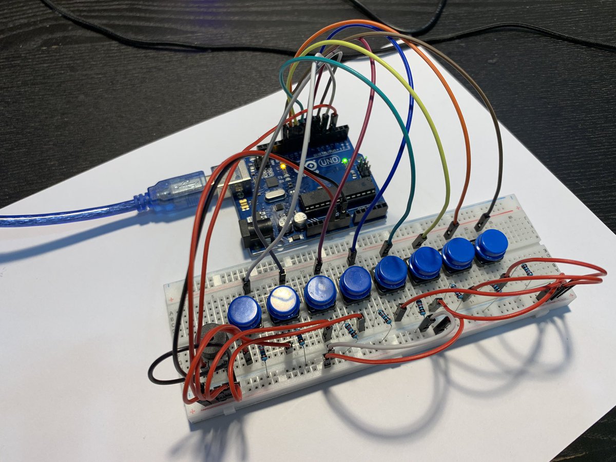 pcmarriott's tweet image. Arduino 8-pushbutton piano, the diagrams, images and code (via. mBlock 3)
#arduino #arduinounor3 #mblock3 #breadboard #resistors #piezobuzzer #passivebuzzer #arduinopiano #pushbutton #makerspace #music #fritzing