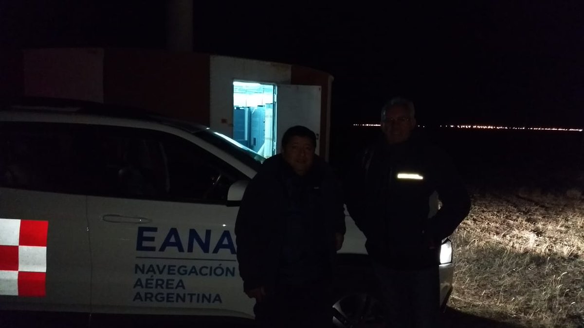 Verificación del VOR Wilcox 585b,  Aeropuerto Río Grande con reorientación de Antena. Equipo del Laboratorio EANA haciendo patria!! pic.x.com/VsRGOuFyrM