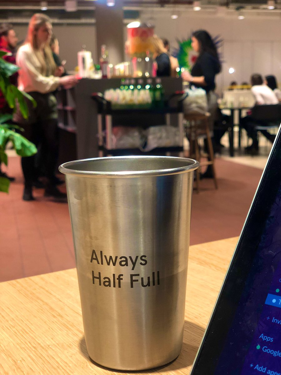 maple_orange's tweet photo. Just happily observing the gin party while I sneakily sip my Prosecco from a water cup! #fridays #wework #alwayshalffull #FridayMotivation #officebeers https://t.co/FXuoil2qiF