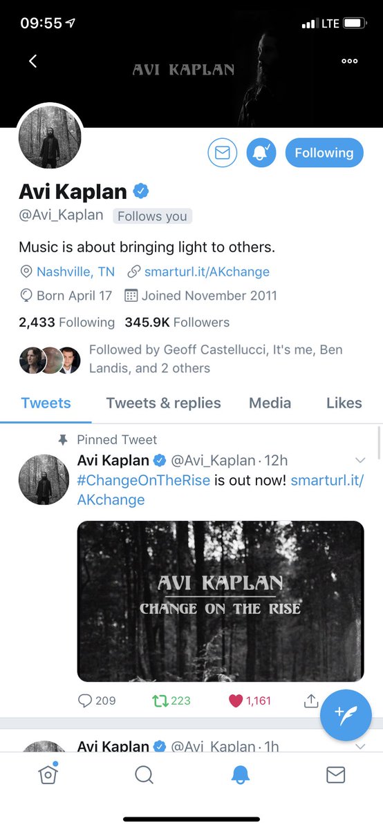 josecoronax's tweet photo. No way!!!! I’m literally so happy rn!!! I can’t stop myself from smiling. Thanks @Avi_Kaplan for following me! ❤️💚 https://t.co/PH1I4tqpWr