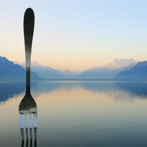 TravelexIntl's tweet photo. #TGIF! Stick a fork in it! The week is over!⁣ The Fork of Vevey is a 26 foot, 4.3 foot wide stainless steel fork on the shore of Lake Geneva in Vevey, Switzerland. ⁣It is a part of the Alimentarium, a museum with a permanent exhibition of food and the history of Nestle.⁣

⁣ https://t.co/B8U3MBOf2M