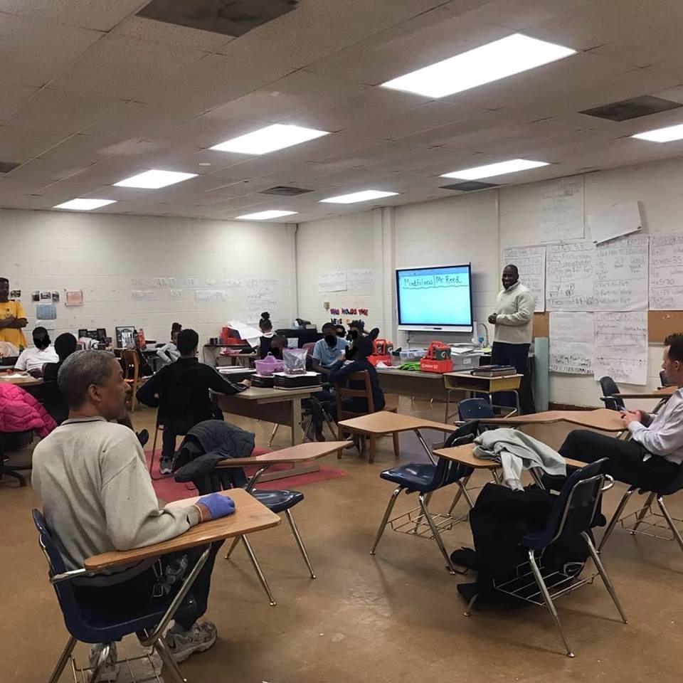 NatTaxSearch's tweet photo. Our own Karmichael Reed, Director of Operations, speaking to students at Rosa Parks Middle School in Harvey, IL.  Be leaders, be mindful, find your own success.  #givingback #AfterSchool #BeInspired #worklifebalance https://t.co/nOEf5LNcv4
