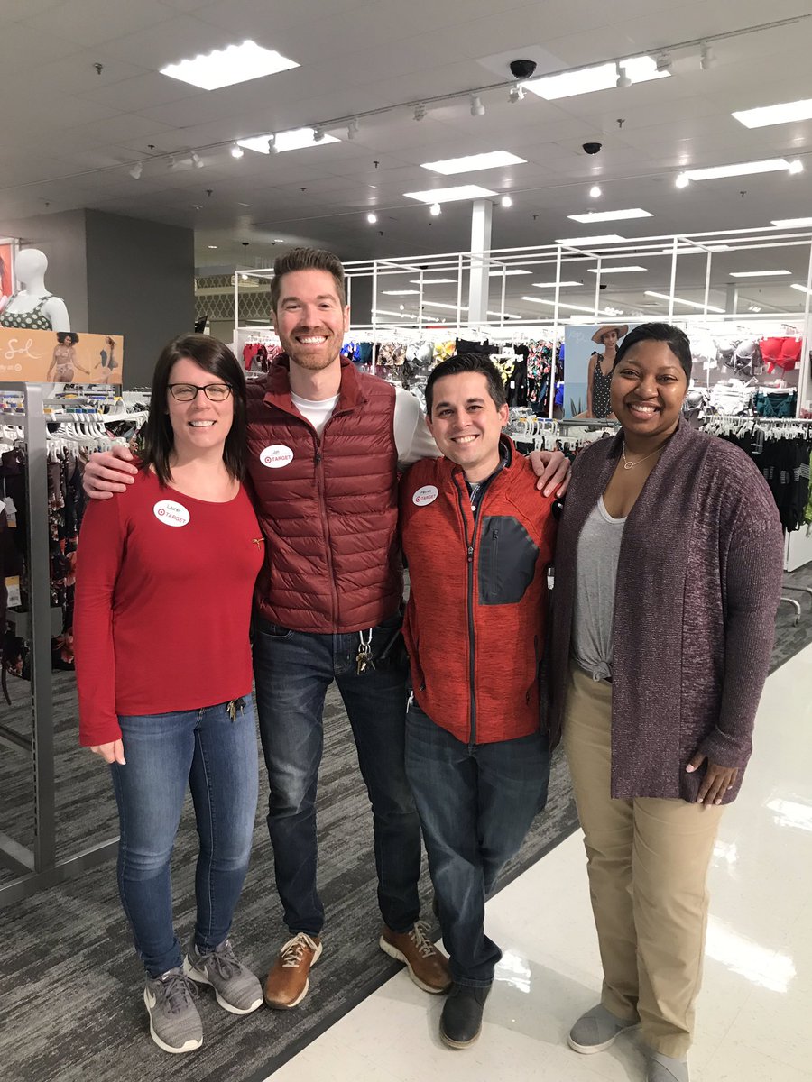 Welcome to D122 and T0836 @perez_patrick ! Excited to have you on the team and to continue our journey to modernize Glendale Heights! @A_Leigh_ @michellehletko