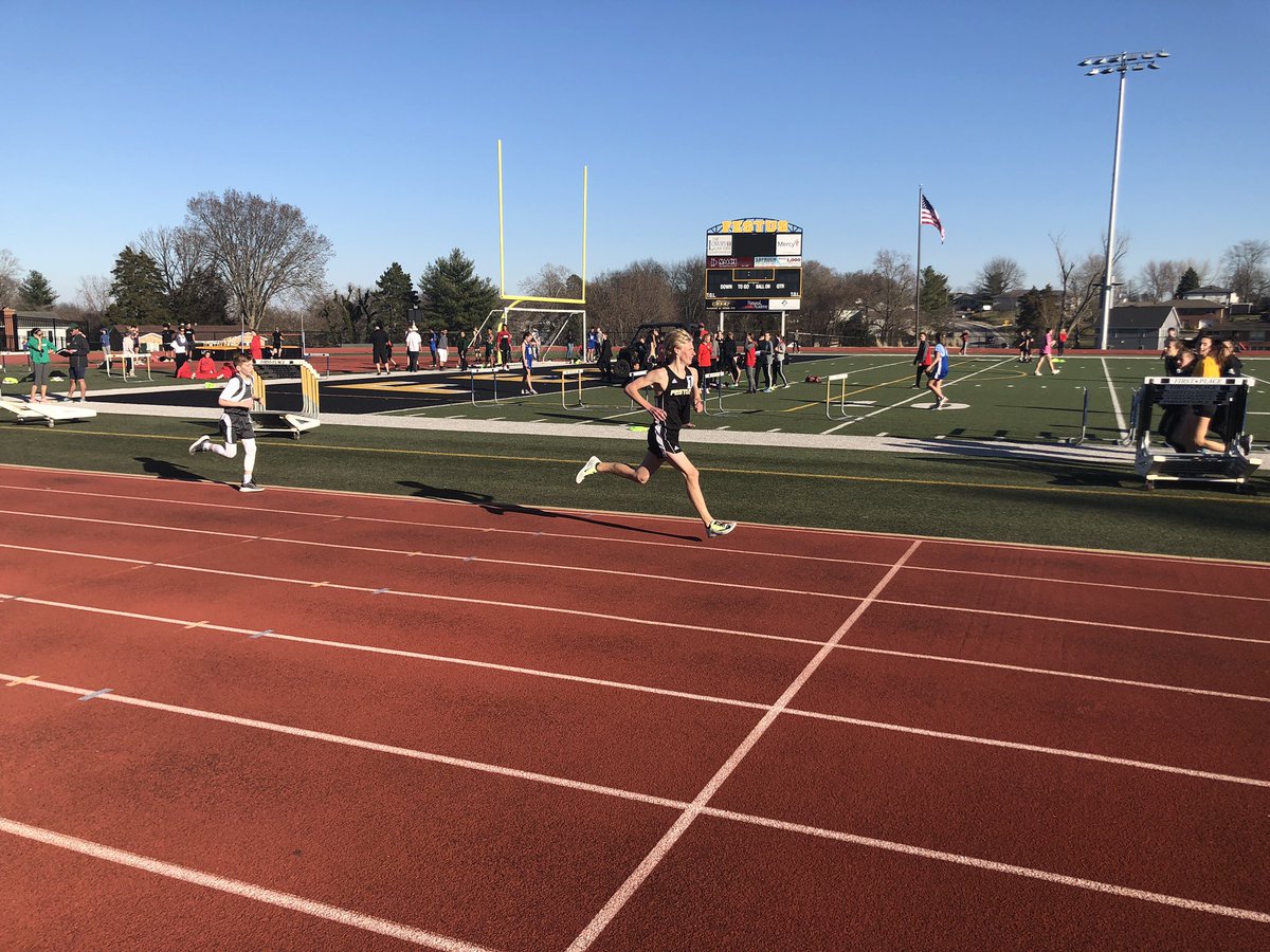 FestusR6Supt's tweet photo. Great weather for a R6 Trwck Meet. Cullen Krieg wins the mile run by a mile....✔️🎲 # R6Strong #PleaseVoteTuesdayApril2 https://t.co/npALqIeCWx