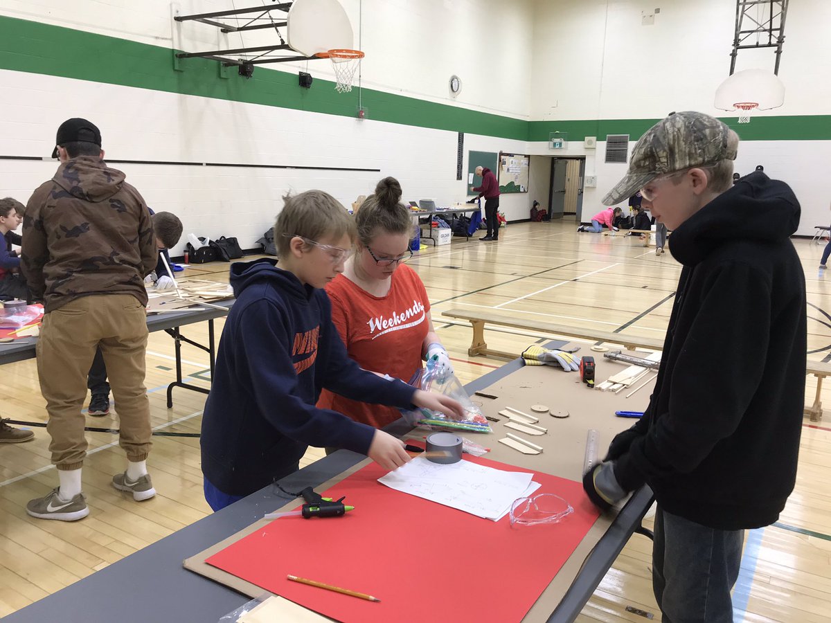 TLDSB_Pathways's tweet photo. #GreenEnergy #WindTurbine #BestInTLDSB #SkilledLife 
@BracebridgePS @centralsenior @JDHodgsonES @KPMansonps @LadyMackenziePS @monckps https://t.co/wetcKZSJ5x