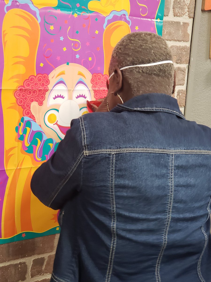 ladykellz504's tweet photo. Total store engagement Success Sharing 2019 @23_jayc @Ana_A_Duran @pgamble35 @hpierce322011 @drago0320 @shane_home https://t.co/YYiEdqCkx0