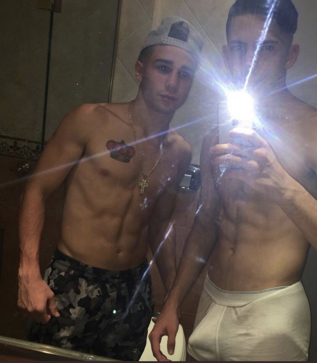 Angel Gmz on X: Quien quiere ver cómo me lo cojo 😈Rt para subírlo  t.coEP1CaOOwkS  X