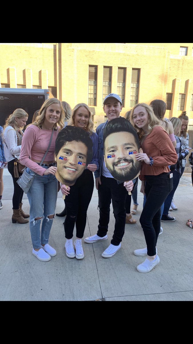 EmilyFreagon's tweet photo. #K102DanAndShay https://t.co/29j65rrhjY