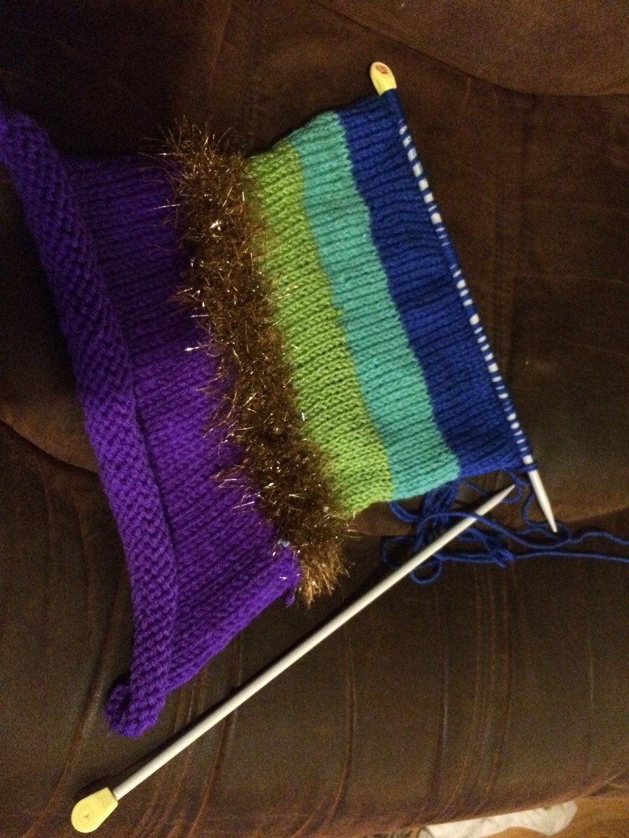 CGZimuto's tweet photo. #fiddlecuff should be finished by the end of the weekend 👏@lynda_mcnab @WhippsCrossHosp @ChaplaincyWXH https://t.co/x7Ny1gFSzS
