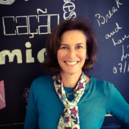 Dos expositoras internacionales para una conversación indispensable. #encuentroctsecuador #cts #quito Rosalba Casas (México), Noela Invernizzi (Brasil).