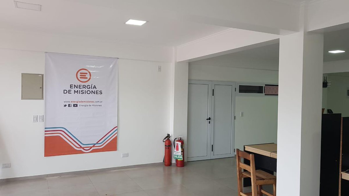 EnergiaMisiones's tweet photo. #EnergíaDeMisiones #NuevaOficinaComercial #SeguimosCreciendo

#PuertoIguazú

⚠ Tenemos #NuevaOficinaComercial 🏫 en #PuertoIguazú .

Dirección: Correa Luna 244 📪

Horario de atención: 06:30 a 12:30 🕜

Teléfono: 03757-493776 📞 https://t.co/2HTL6qEAaJ