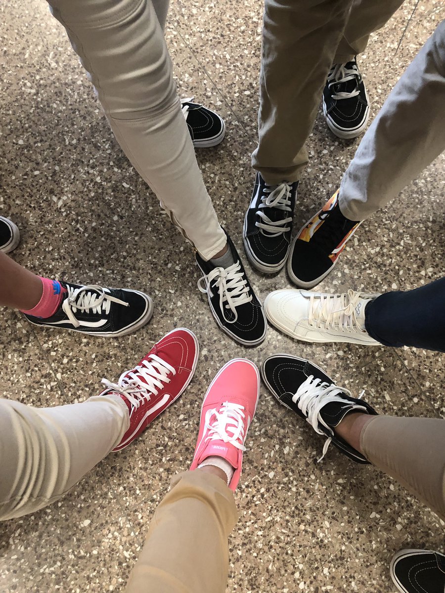 KAlkire4's tweet photo. After 2 months of NIKE Fridays, the kiddos asked if we could change it up a little. VANS Friday it is!!! #anythingformykiddos #hadtobuyapairfirst #pink https://t.co/Qih4TTOmaU