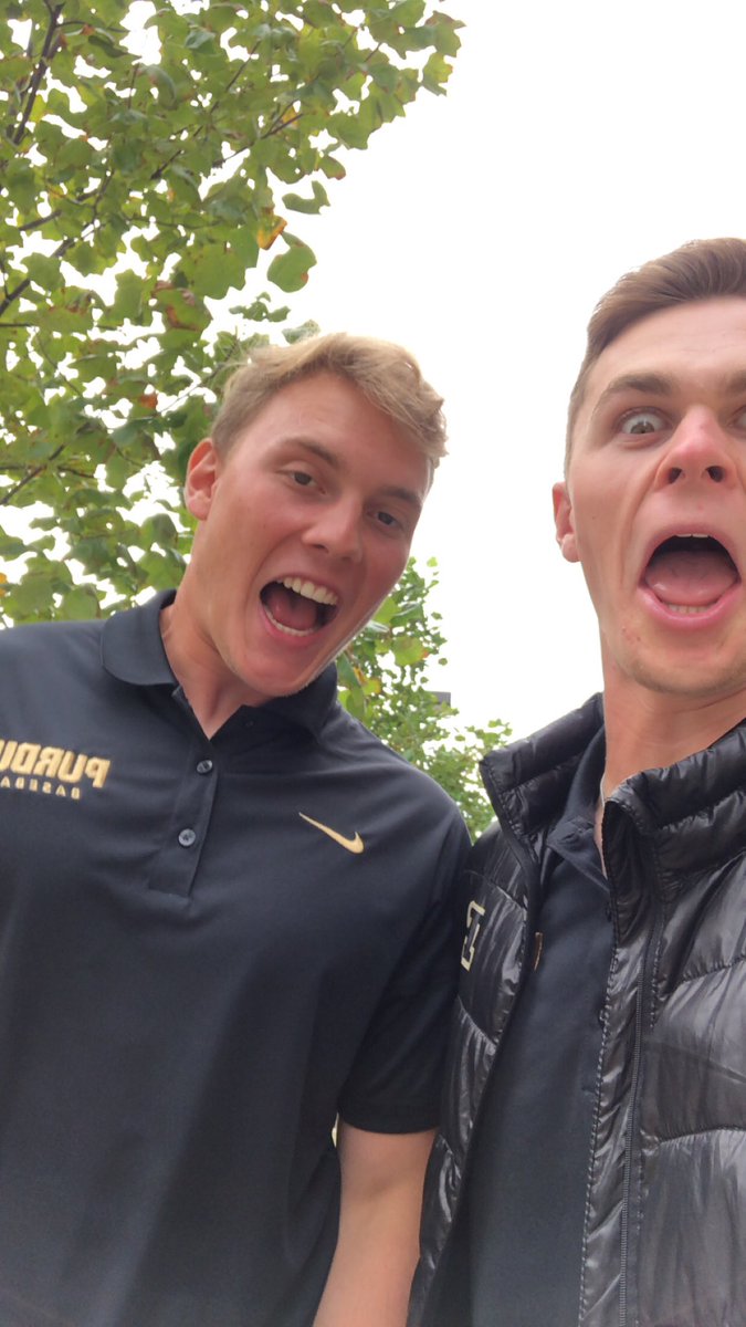 t_haston27's tweet photo. Happy Birthday to my dude @LukeHouin_12 ❤️ #backtobackbdays https://t.co/Y5CrJubWrJ