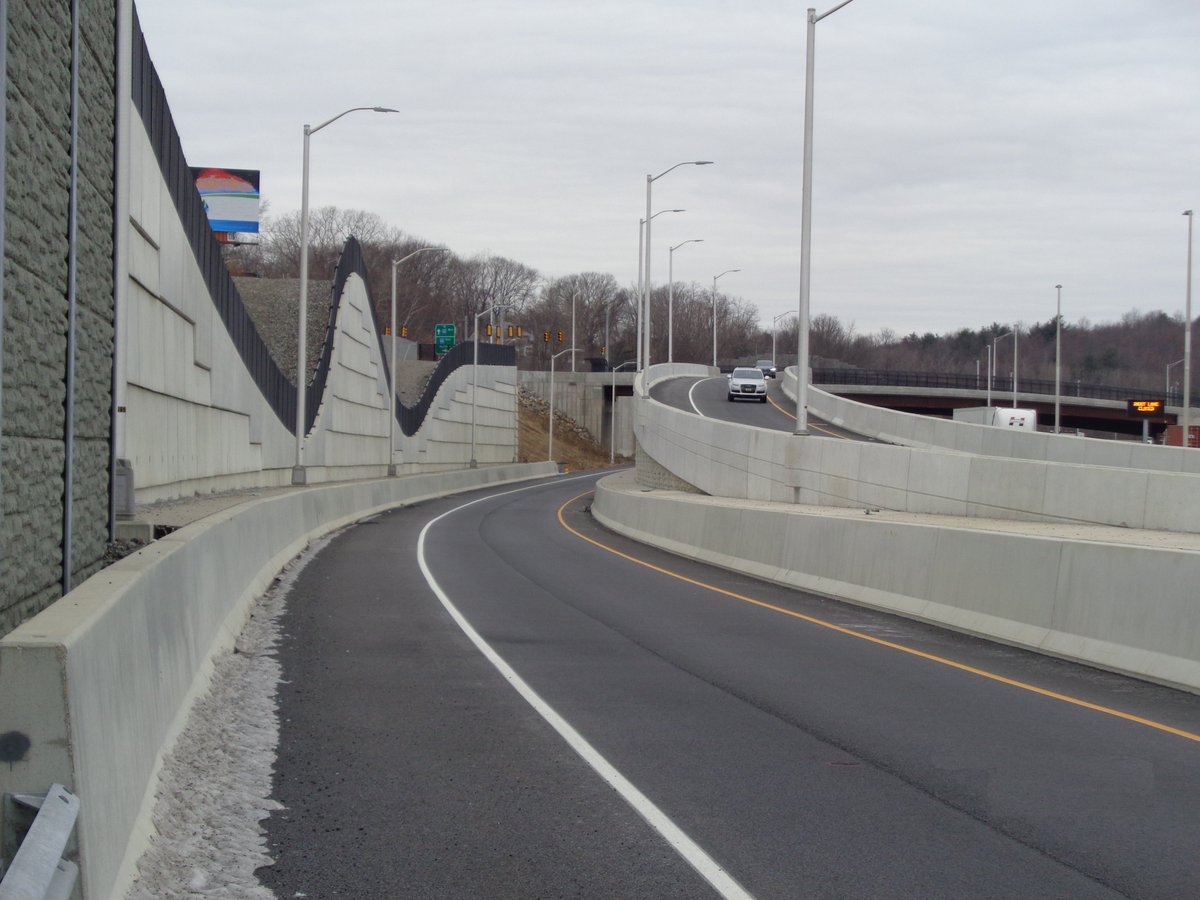 i84waterbury's tweet photo. Construction Weekly Project Update 3/25/2019 posted to the website - expect daytime lane closures next week: https://t.co/JTyNn3D71J https://t.co/pfqp0qFI6i