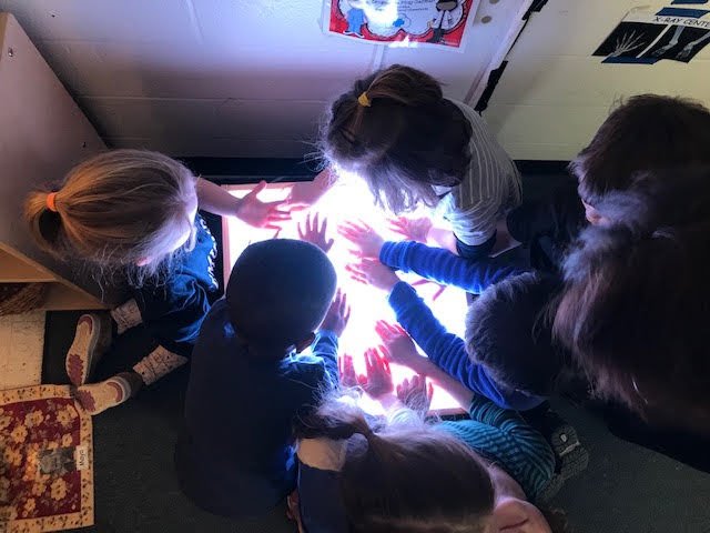 BSD_EarlyEd's tweet photo. Last weeks doctor unit in one of our Ira Allen classrooms! #bsdvt #btv #earlyed https://t.co/0kNN5PEXOQ