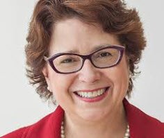 HealthITChicks's tweet photo. Save the Date! @sgschade will host the next #healthITchicks tweet chat on Wednesday, April 17 at 1pm ET. Don't miss it! #WomenInHIT https://t.co/1xzOngJZdH