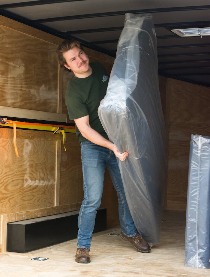 AmericanBedding's tweet photo. Here's a fast and fun way to determine whether or not a $99 #Mattress is the right investment for you! https://t.co/766GKA9LOu #Mattresses #99dollarmattresses https://t.co/x9zw4YDsTa