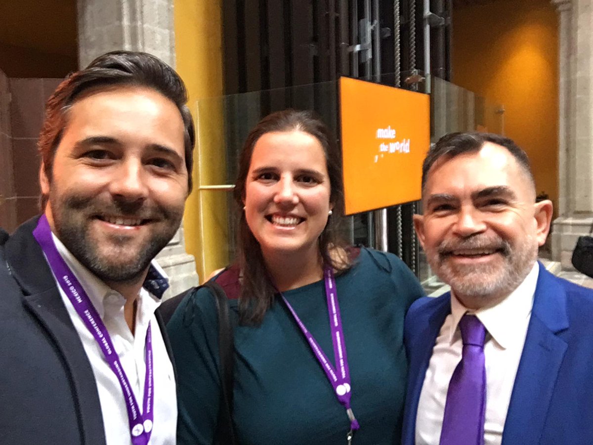 YFU_Uruguay's tweet photo. Llegamos a México para participar del Youth For Understanding Global Symposium "Shaping #FutureGenerations Today - Forming Competencies, TransForming Attitudes". 🙌😃 

#YFUWorld #GlobalConference2019 #ShapingFutureGenerations #LivingExchange https://t.co/uwPngFvuS3