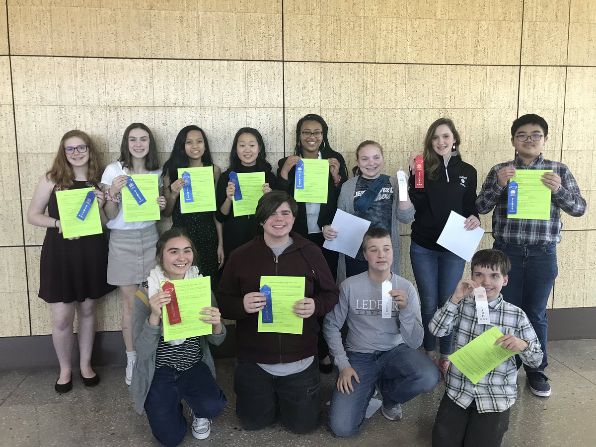 StephanieW1975's tweet photo. LMS NHD state qualifiers! #LMSALLIN @ledfordmiddle @dcsnc https://t.co/weMOvXZoBs