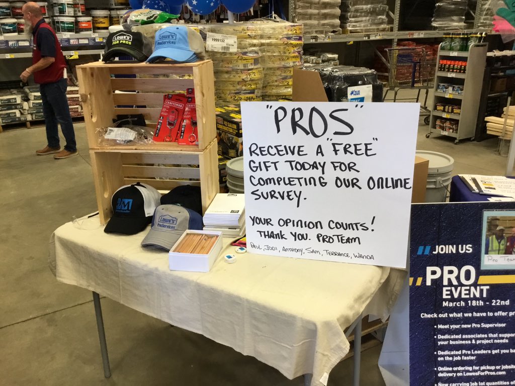 Lowes1142's tweet photo. Having an awesome turn out for pro event today in SW Pensacola https://t.co/5Brc9DHmSw