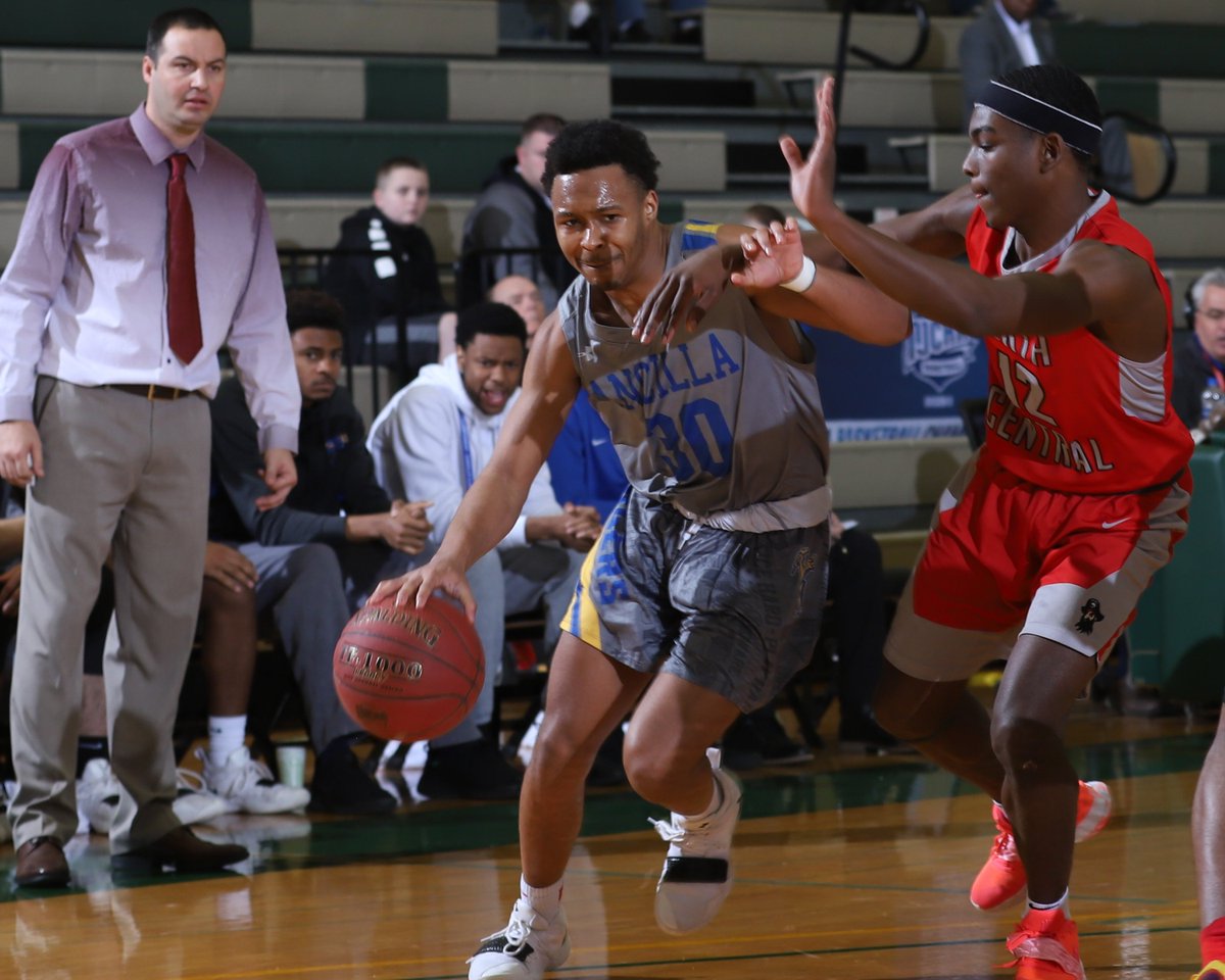 NJCAATournament's tweet photo. Game 17 Photo Set #3
@NCMCPirates vs @AncillaMens @ancillachargers https://t.co/0Ce8aCNgeL