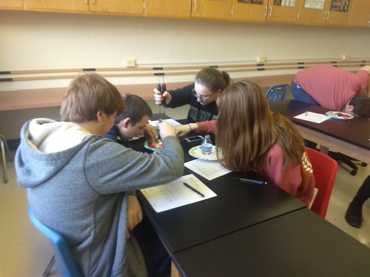 MCarisBGCS's tweet photo. More pictures of the natural selection lab from today! https://t.co/bPr5GzyBWq