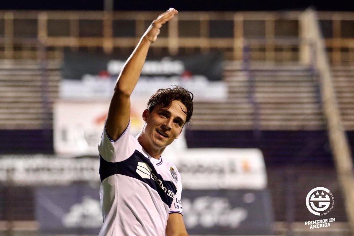 troglioneta's tweet photo. Lorenzo Faravelli? El hombre definitivo. https://t.co/V7kYyV1Ahk