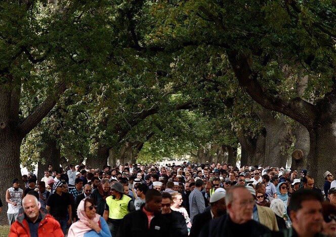 Divided we fall but united we shall rise.
Rise with our love, compassion, and caring for one another. ❤️🙏🏽
#prayfornewzealand