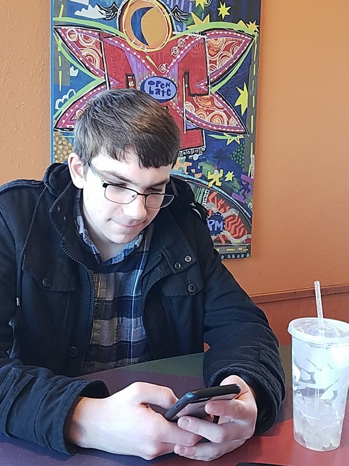 Brother's home for Spring Break. Had to continue the Taco Bell tradition. @TheBadBuffalo #collegekid