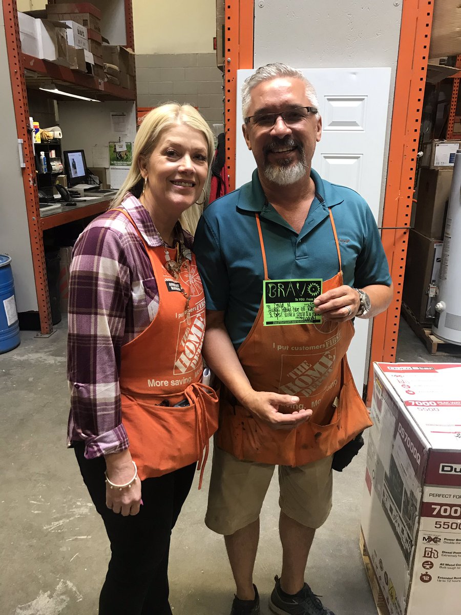 Daniel Ficker tweet media