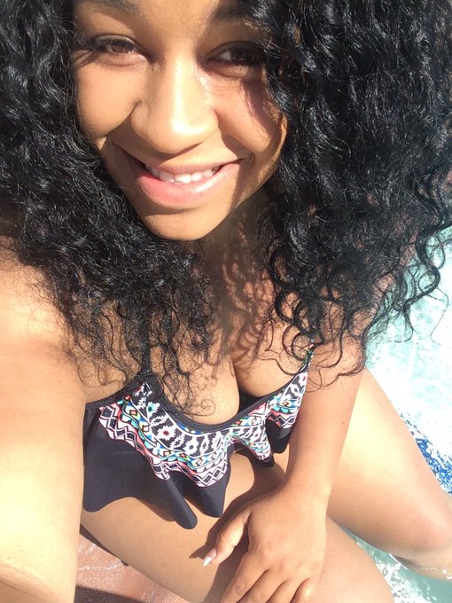 Sunlight, Beaches, and Spring Breakers all around lol Hello #florida  #pensacola #SpringBreak #goodtimes<a href="/tag/florida"class="tags"><span>#florida</span></a><a href="/tag/beach"class="tags"><span>#beach</span></a><a href="/tag/goodtimes"class="tags"><span>#goodtimes</span></a><a href="/tag/springbreak"class="tags"><span>#springbreak</span></a><a href="/tag/jacksonville"class="tags"><span>#jacksonville</span></a>