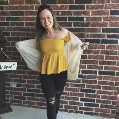 hannahbelveal's tweet photo. #NewProfilePic https://t.co/Gz11Q2Lw7I