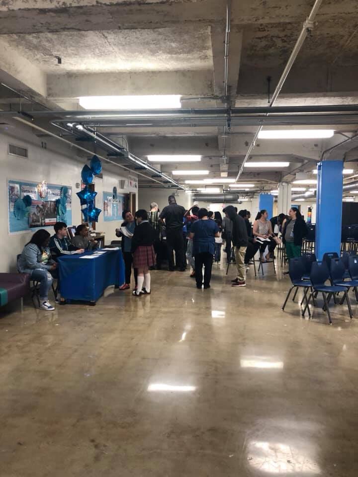 CityLabHS's tweet photo. New 9th graders in the house at #CityLabHS. Early #SigningDay for our 2019-2020 school year! #ClassOf2023 https://t.co/07CW5tWQTh