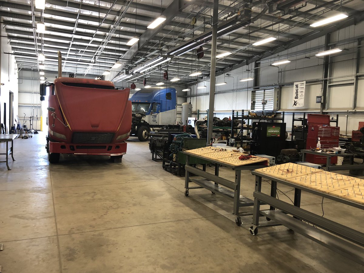 CTEReeseCenter's tweet photo. The TSTC Open House today was great!  @CTEReeseCenter is glad to be dual crediting some of our programs through them next year! https://t.co/a3cv2iK66m