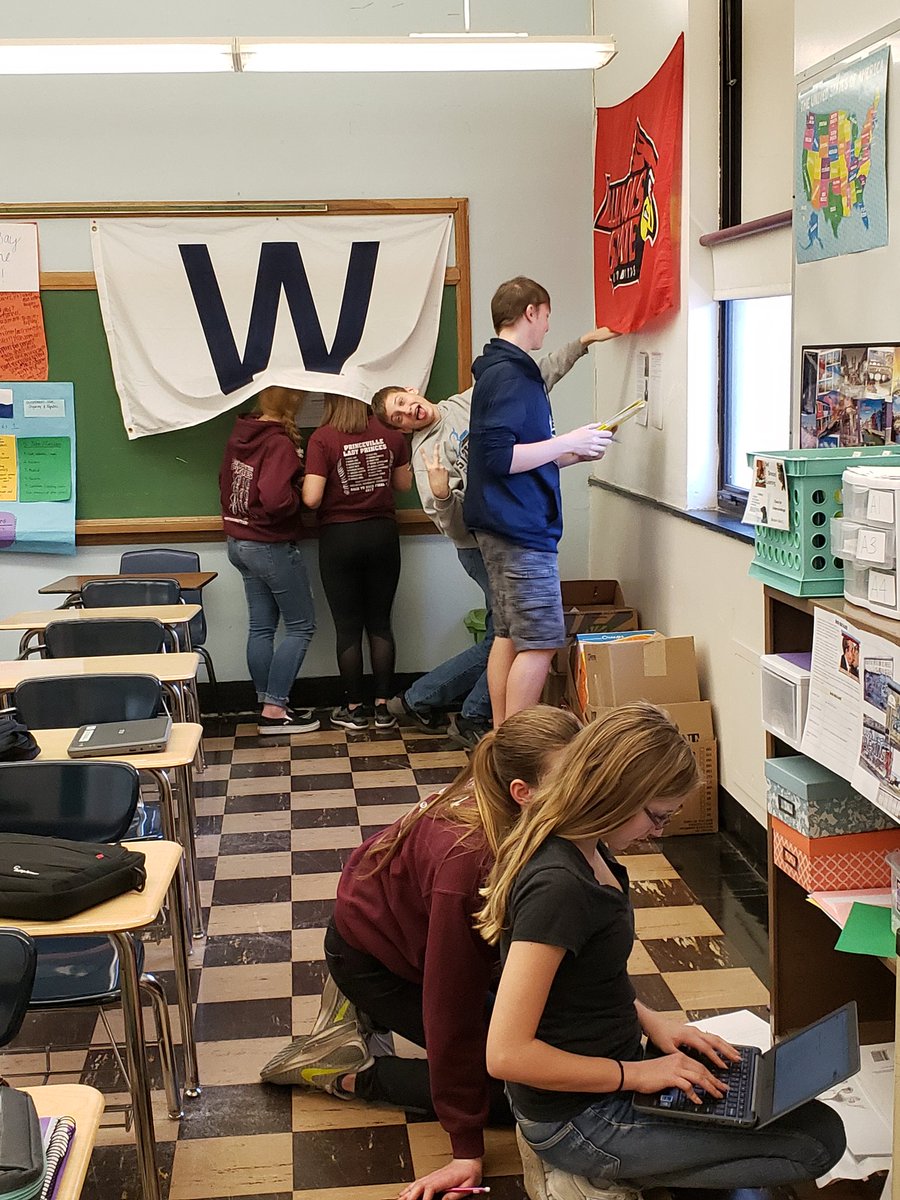 devin_cendejas's tweet photo. Trying to "escape" from East Berlin in Modern World today!! Learning about the Berlin Wall and deciphering clues to get top-secret escape information (a.k.a. win a bag of chips)!! #princespride https://t.co/ikm9GBFdNe