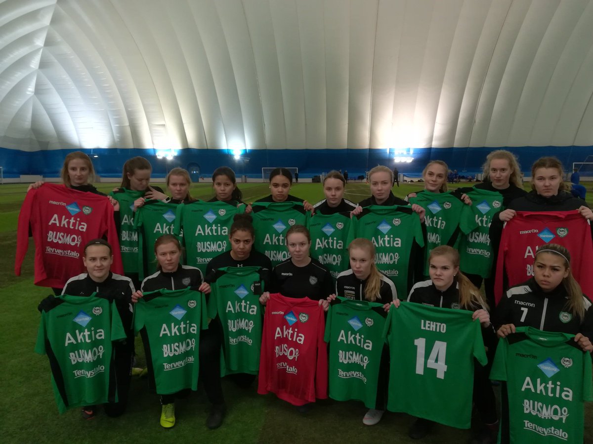 TiPSNaiset's tweet photo. #Naistenliiga kausi käynnistyy huomenna. Uudet peliasut laitetaan heti kovaan käyttöön. Kiitos tukijoille @aktiabank #Busmo @Terveystalo @VantaanKaupunki #Vantaa #meidänTiPS https://t.co/deNxjR3wIE