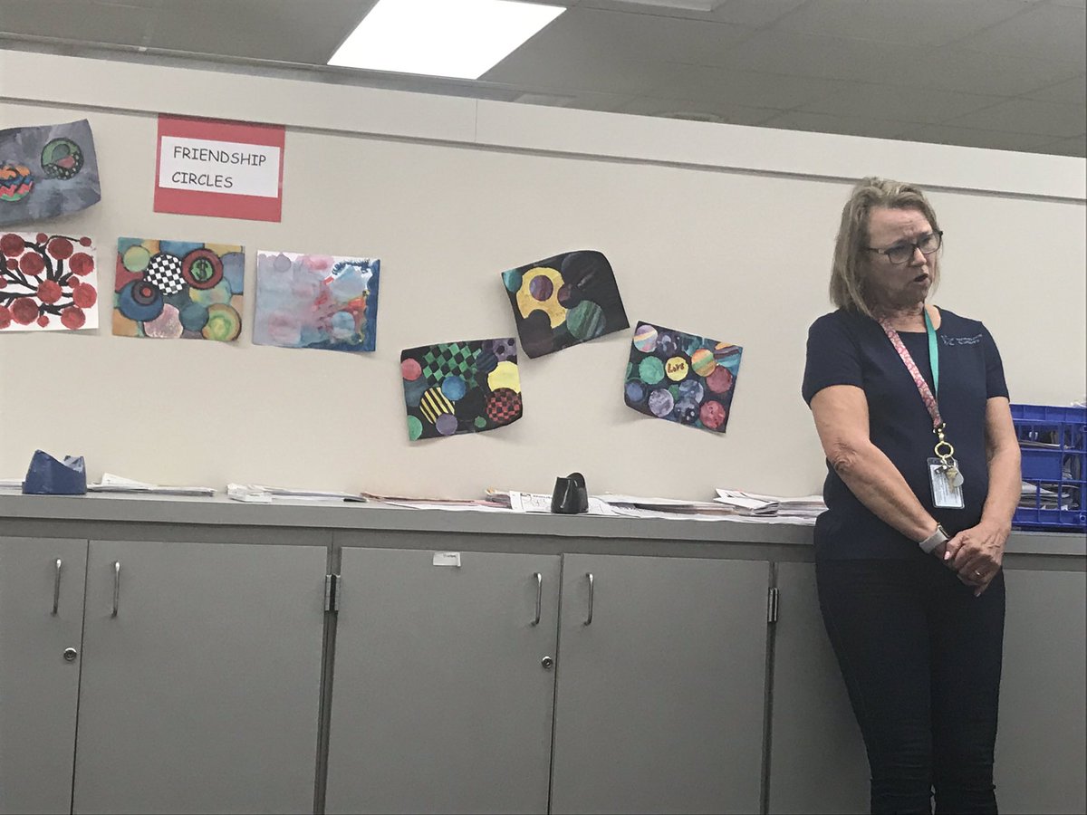 TISD_MTSS's tweet photo. Establishing community in restorative circles with Ms. Bohannon at Connections Academy! #friendshipcircles #differencesareok #destinationexcellence @TStudentsupport https://t.co/kUepj36zXu