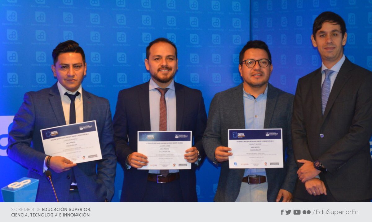 EduSuperiorEc's tweet image. Participamos en la Premiación del Reto #DigitalChallenge, en la Cámara de Industrias de Guayaquil. El proyecto “Mensajea Chatbot” fue el ganador de entre los 91 proyectos que postularon mediante la plataforma del Banco de Ideas.