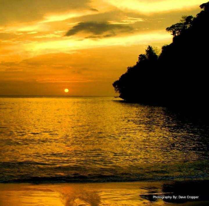 mccdtt's tweet photo. A soothing Macqueripe Bay sunset #trinidad #trinidadandtobago
#tourismtt
#tourism
#Explore100 #exploretrinidad #macqueripe #sunset #photography #visittrinidad #family #beach #weekend #tgif #islandlife
📷 - Dave Cropper @dc_868
@rmitchellsfe @newsgovtt @ctotourism https://t.co/0S6a5iXXv3